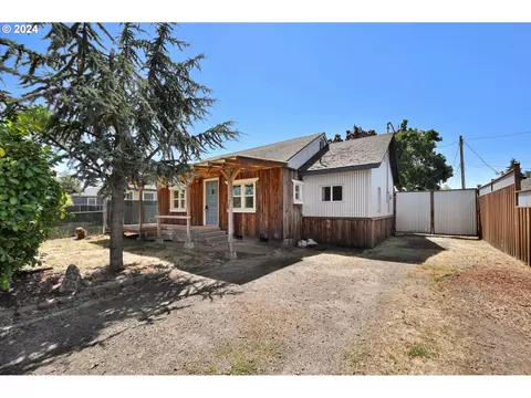 2345 G St, Springfield, OR 97477