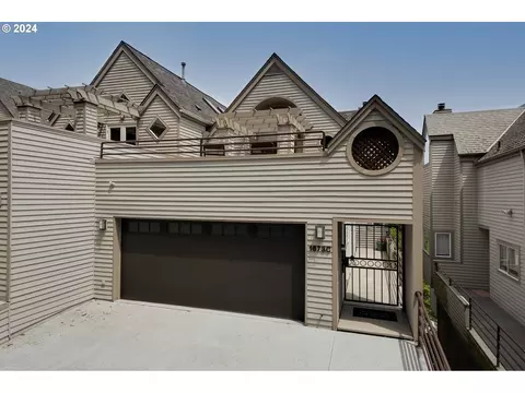 1673 SW Montgomery Dr C, Portland, OR 97201