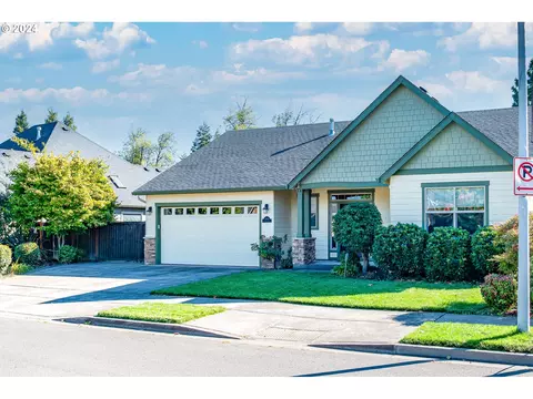 2505 Borders Dr, Eugene, OR 97404