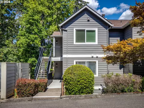 20050 Snowdrop Ct #1, West Linn, OR 97068