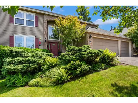 19720 Spring Ridge Dr, West Linn, OR 97068