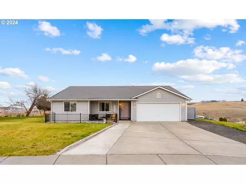 1317 SW 10th Ct, Pendleton, OR 97801