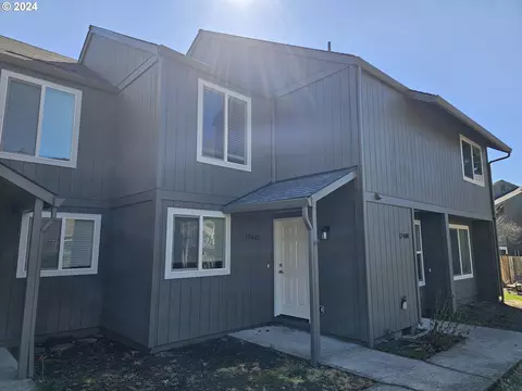 17482 SW Britetree Cir, Beaverton, OR 97007