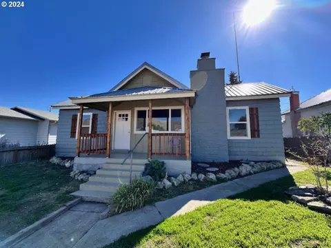 20 E Madison St, Huntington, OR 97907