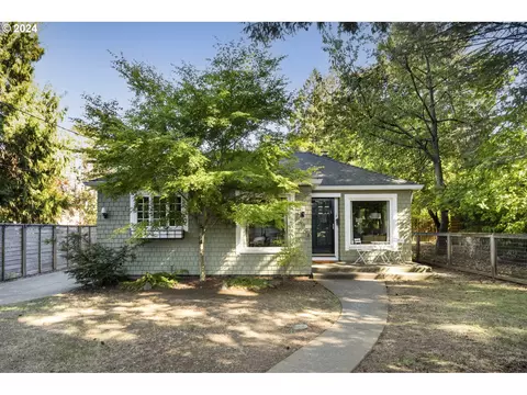6106 NE 32nd Pl, Portland, OR 97211