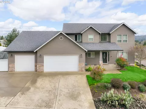 2607 Loma Vista Dr, Roseburg, OR 97471
