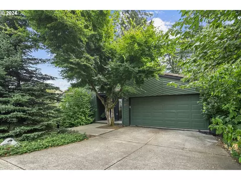 5201 Nelco Cir, West Linn, OR 97068