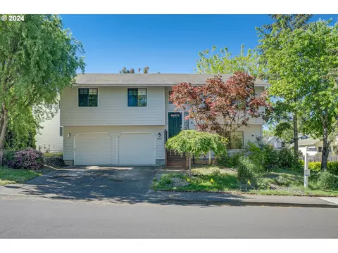 12804 SW Winter Lake Dr, Tigard, OR 97223