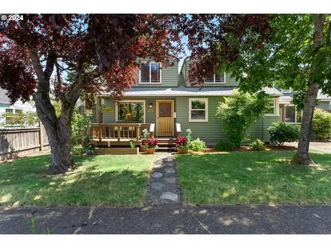 2125 Pierce St, Eugene, OR 97405