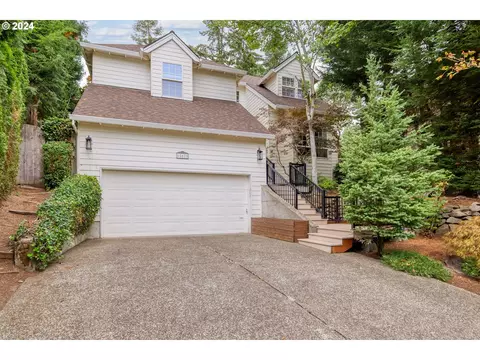 15625 SW Sierra Ct, Beaverton, OR 97007