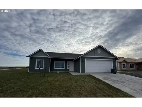 2992 Quail Ave, Umatilla, OR 97882