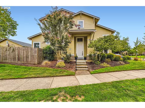1703 NE Orenco Station Pkwy, Hillsboro, OR 97124