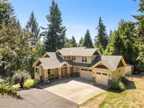 31874 Moon Ridge Ct, Scappoose, OR 97056