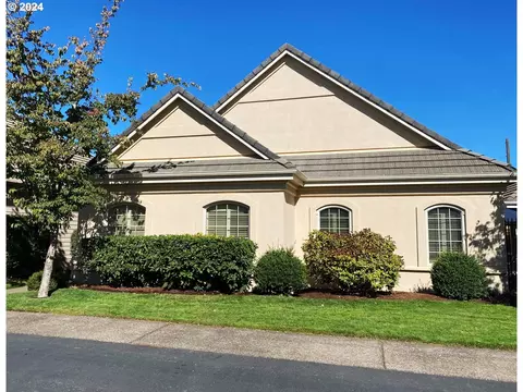 2021 Lake Harbor Dr, Eugene, OR 97408