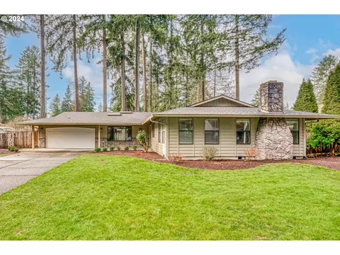 7704 NE 148th Ave, Vancouver, WA 98682