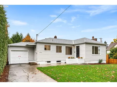 6925 N Smith St, Portland, OR 97203