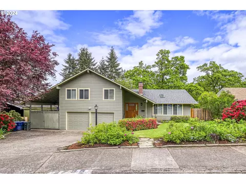 2755 Fillmore St, Eugene, OR 97405