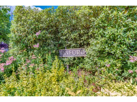 1806 NE 67th Ave, Portland, OR 97213