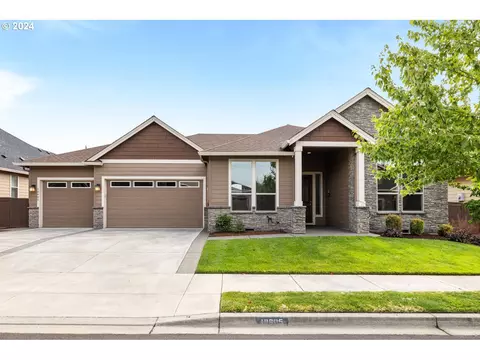 10605 NW 35th Ave, Vancouver, WA 98685