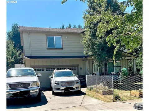 14506 SE Rachel Ln, Portland, OR 97236