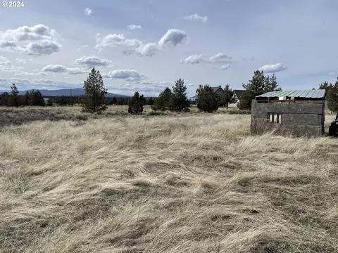 5429 SE Thomas Rd, Prineville, OR 97754