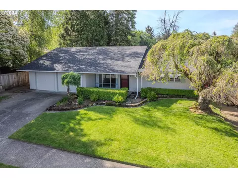 21120 SE Yamhill St, Gresham, OR 97030