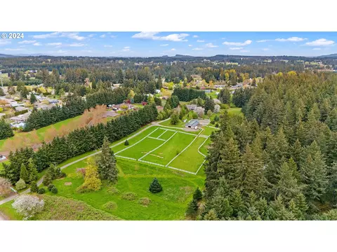 22118 S Highway 213, Oregon City, OR 97045