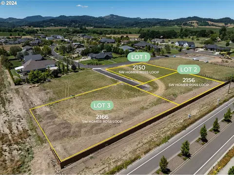 2166 NW Homer Ross Loop #3, Mcminnville, OR 97128