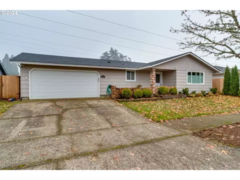 1047 55th Pl, Springfield, OR 97478