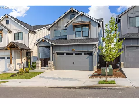 926 NW 178th St, Ridgefield, WA 98642