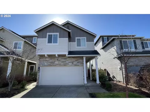 13802 SE Taralon Dr, Happy Valley, OR 97015