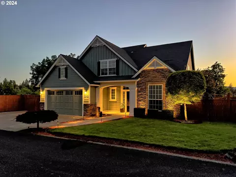 16401 Hunter Ave, Oregon City, OR 97045
