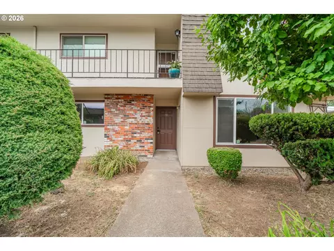 18435 NE Glisan St #10, Portland, OR 97230