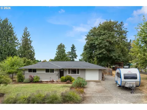 19671 Falcon Dr, Oregon City, OR 97045