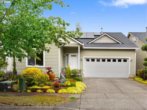 38437 Miller St, Sandy, OR 97055