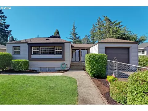 3356 SW Seymour St, Portland, OR 97239