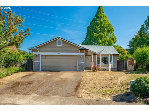 19221 SW Boucher Pl, Beaverton, OR 97003