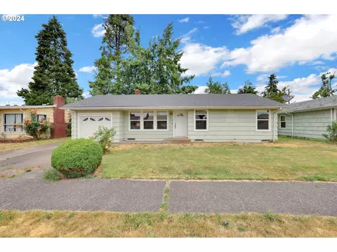 1452 N St, Springfield, OR 97477