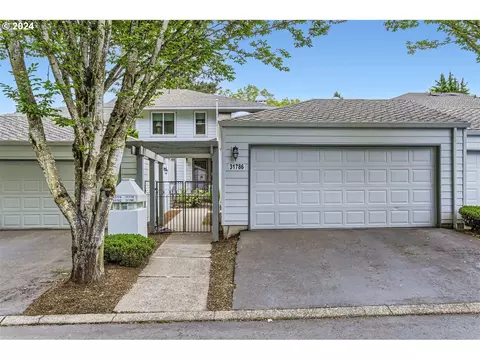 31786 SW Fairway Village Loop, Wilsonville, OR 97070
