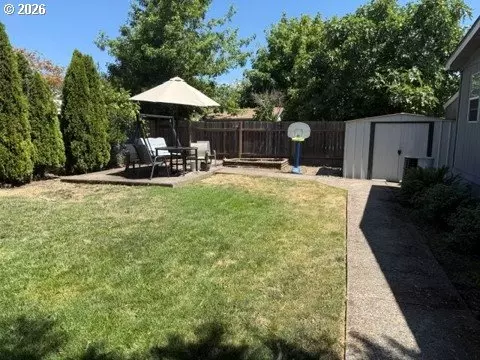 Other - 550 Lochaven Ave, Springfield, OR 97477 photo 4 of 4