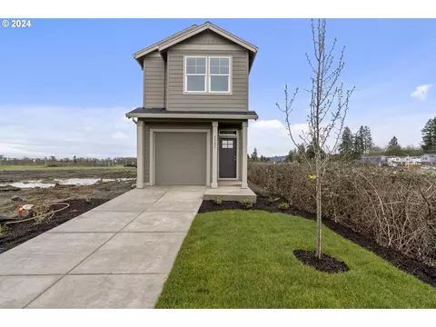 1751 S Murphy Dr, Newberg, OR 97132