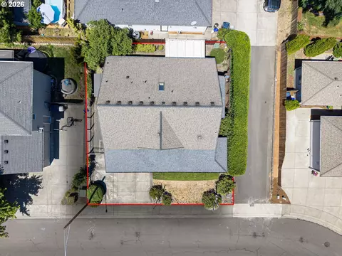 View/Area - 962 T St, Springfield, OR 97477 photo 1 of 4