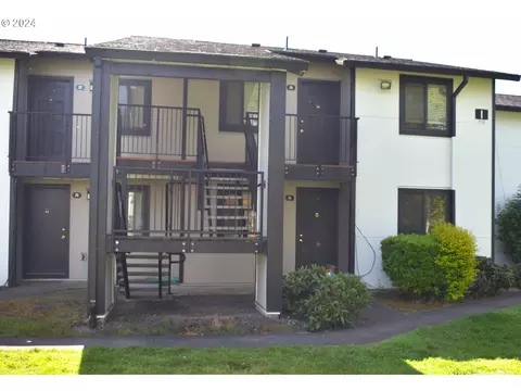 14095 SW Walker Rd #76, Beaverton, OR 97005