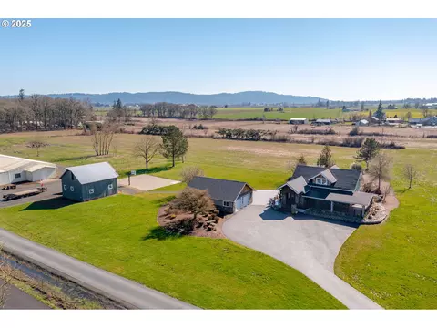 590 S Greenwood Rd, Independence, OR 97351