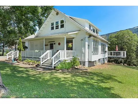 2915 Fir Mountain Rd, Hood River, OR 97031