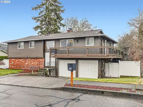 1666 SW 4th St, Gresham, OR 97080