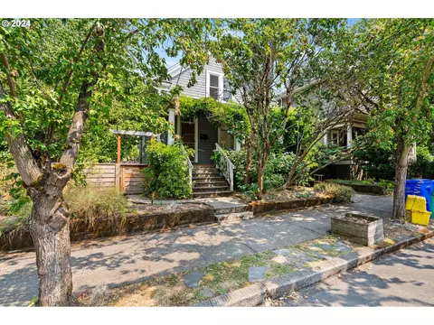 3964 NE 8th Ave, Portland, OR 97212