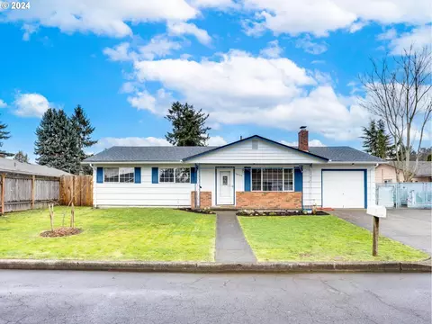 18355 NE Davis St, Portland, OR 97230