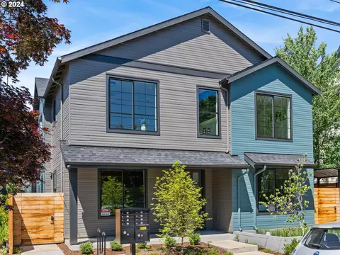2317 SE 12th Ave #4, Portland, OR 97214