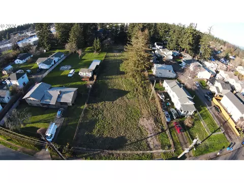 12523 SE Bush St, Portland, OR 97236